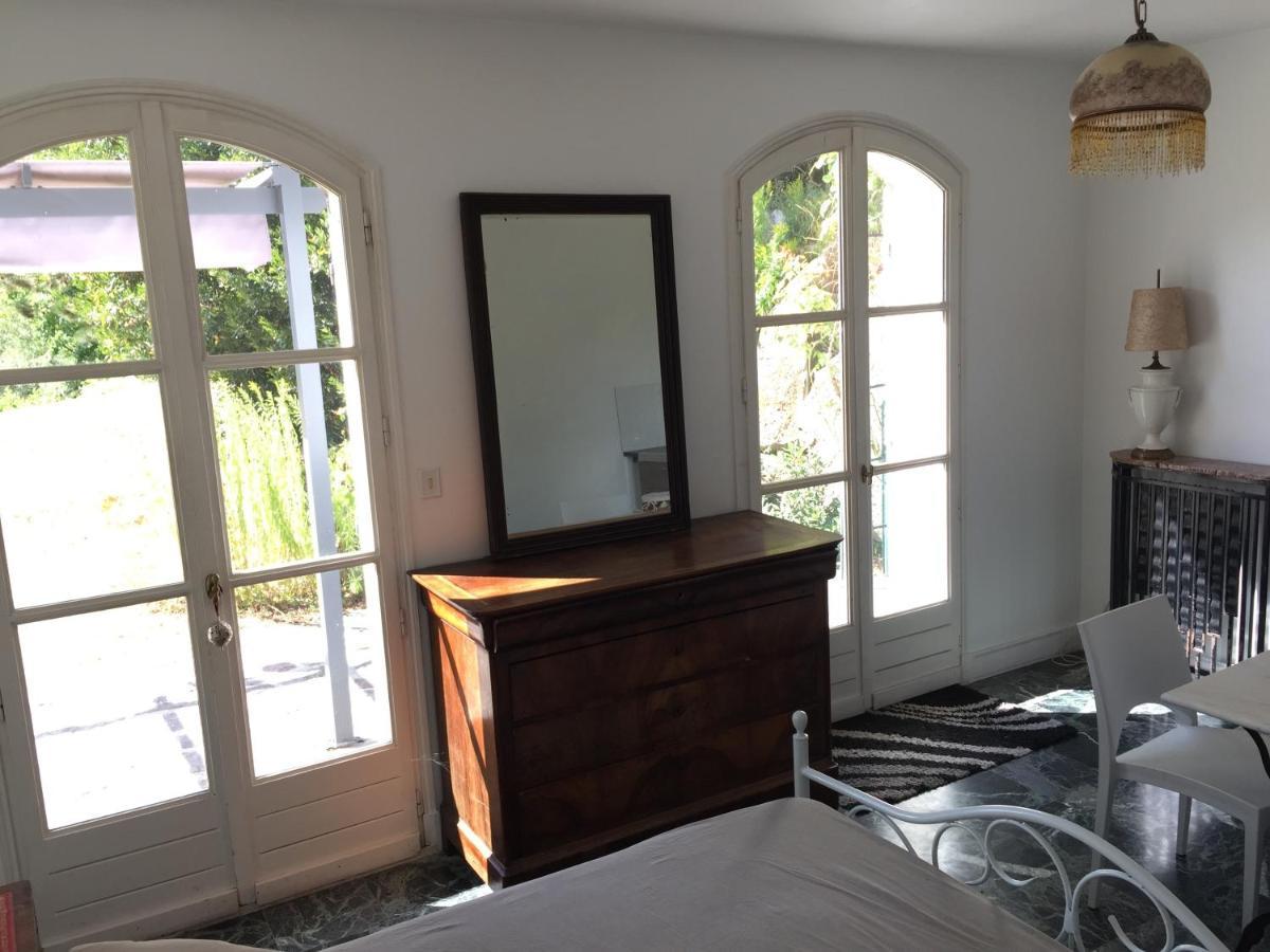 La Maison Du Bed & Breakfast